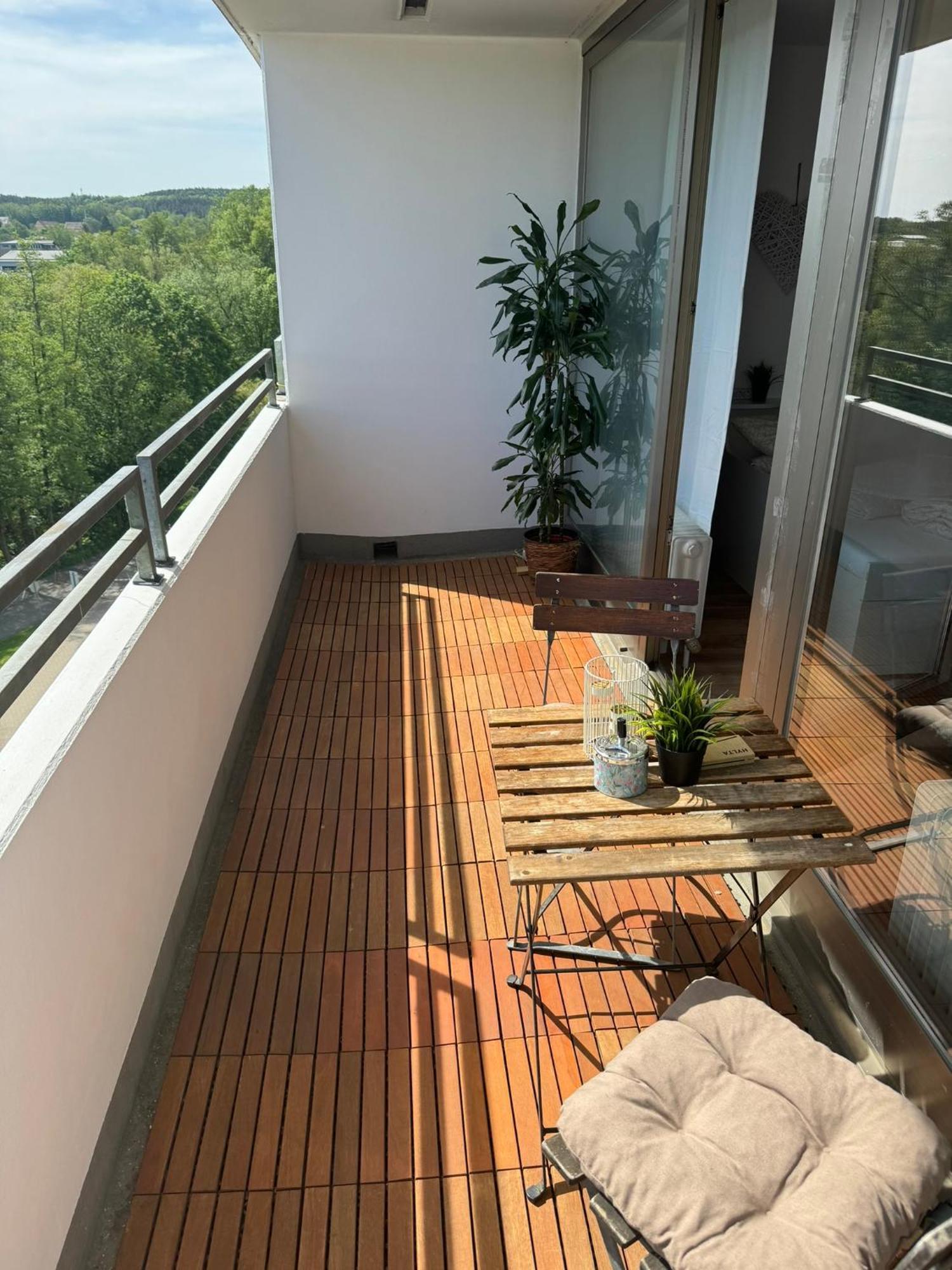 Apartment 1 Mit Balkon Und Kueche *